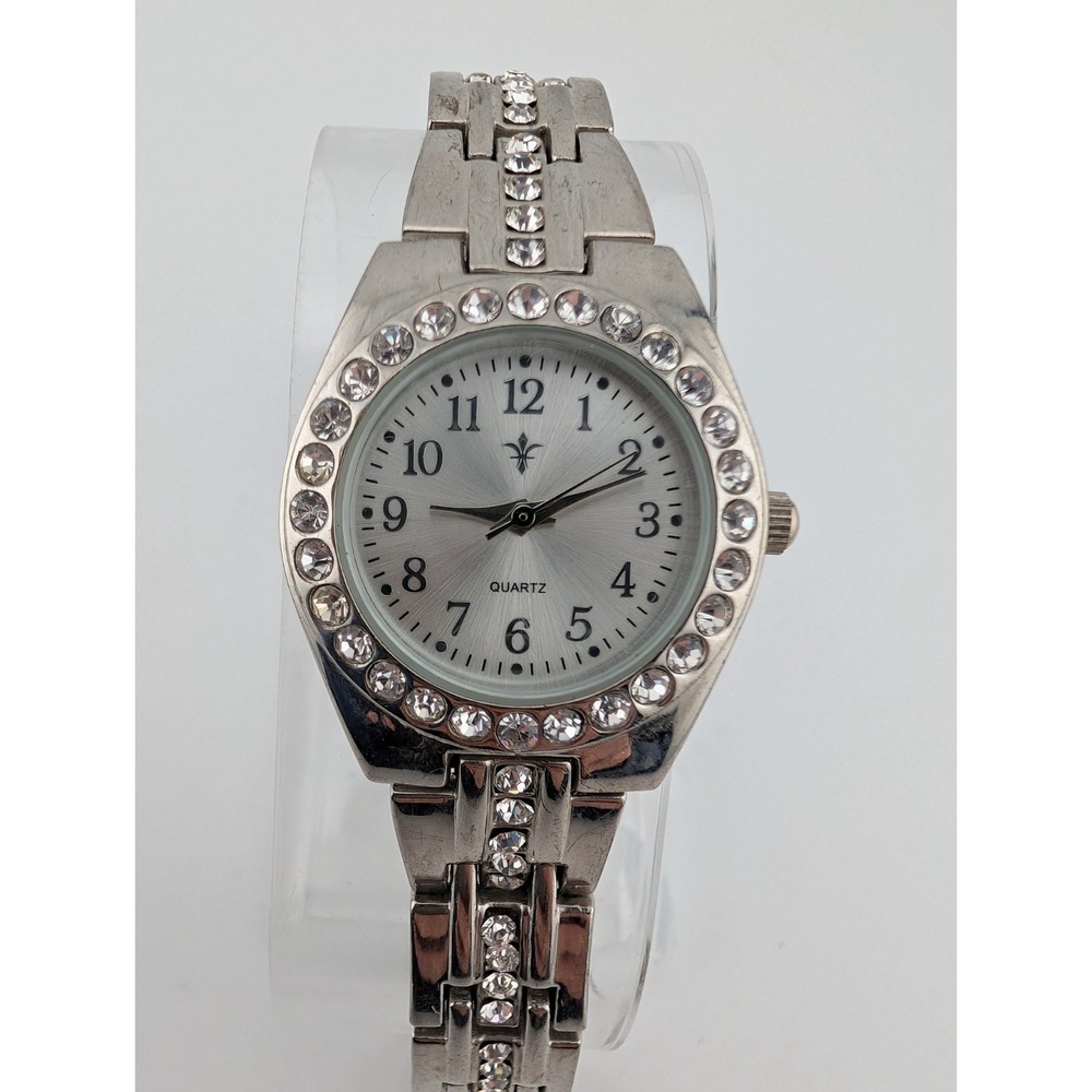 Accutime Womens Watch Silver Tone Crystals Bracelet 27mm‎ Case 7"- New Battery